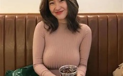 特斯拉股价在2022年下跌65%